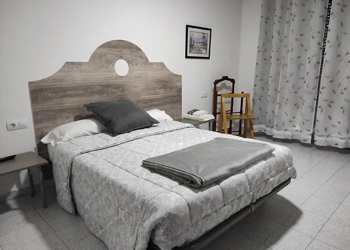 Hostal Restaurante Tanis